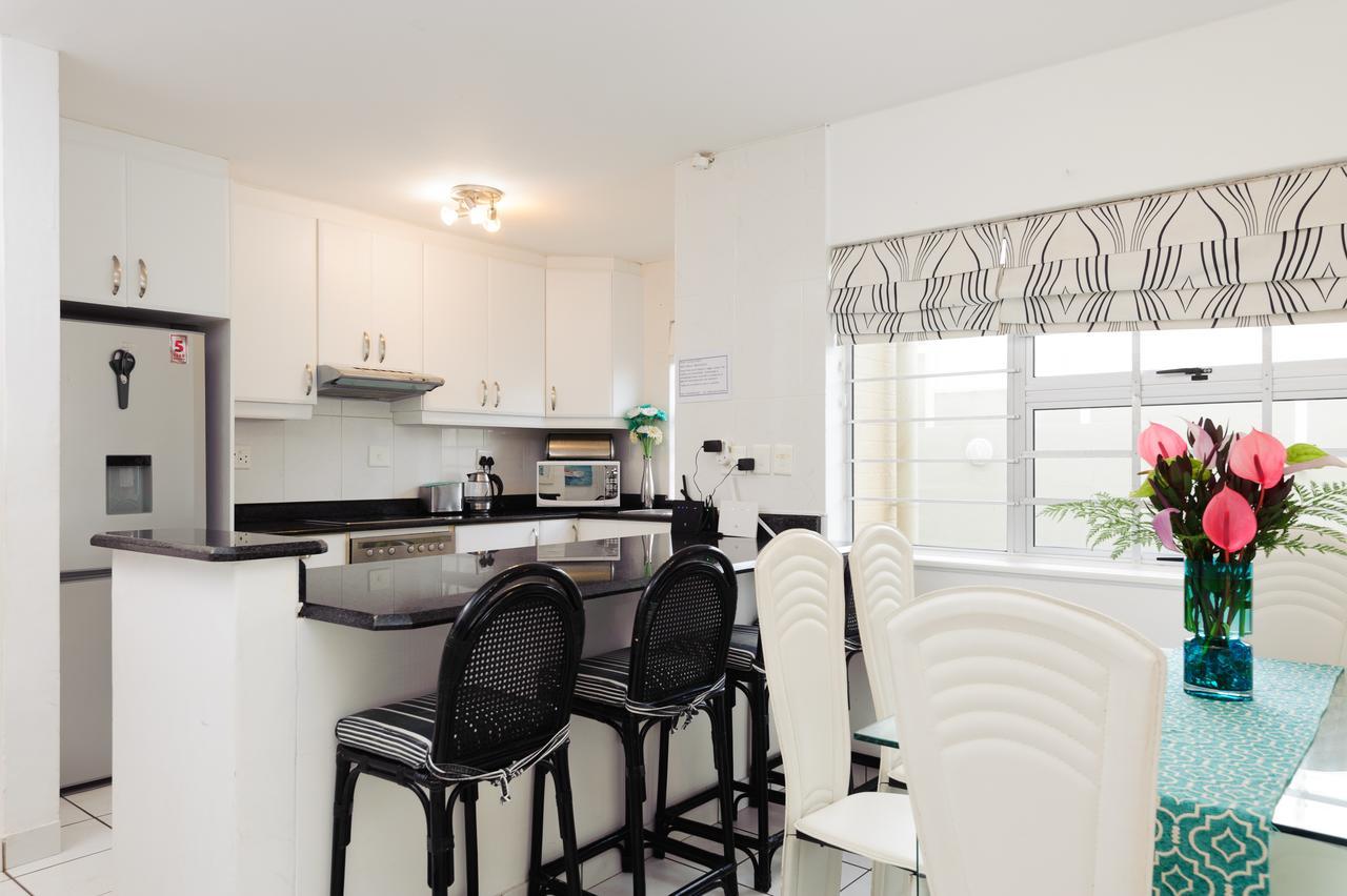 Frinton On Sea 3 Apartment Ballito Bagian luar foto
